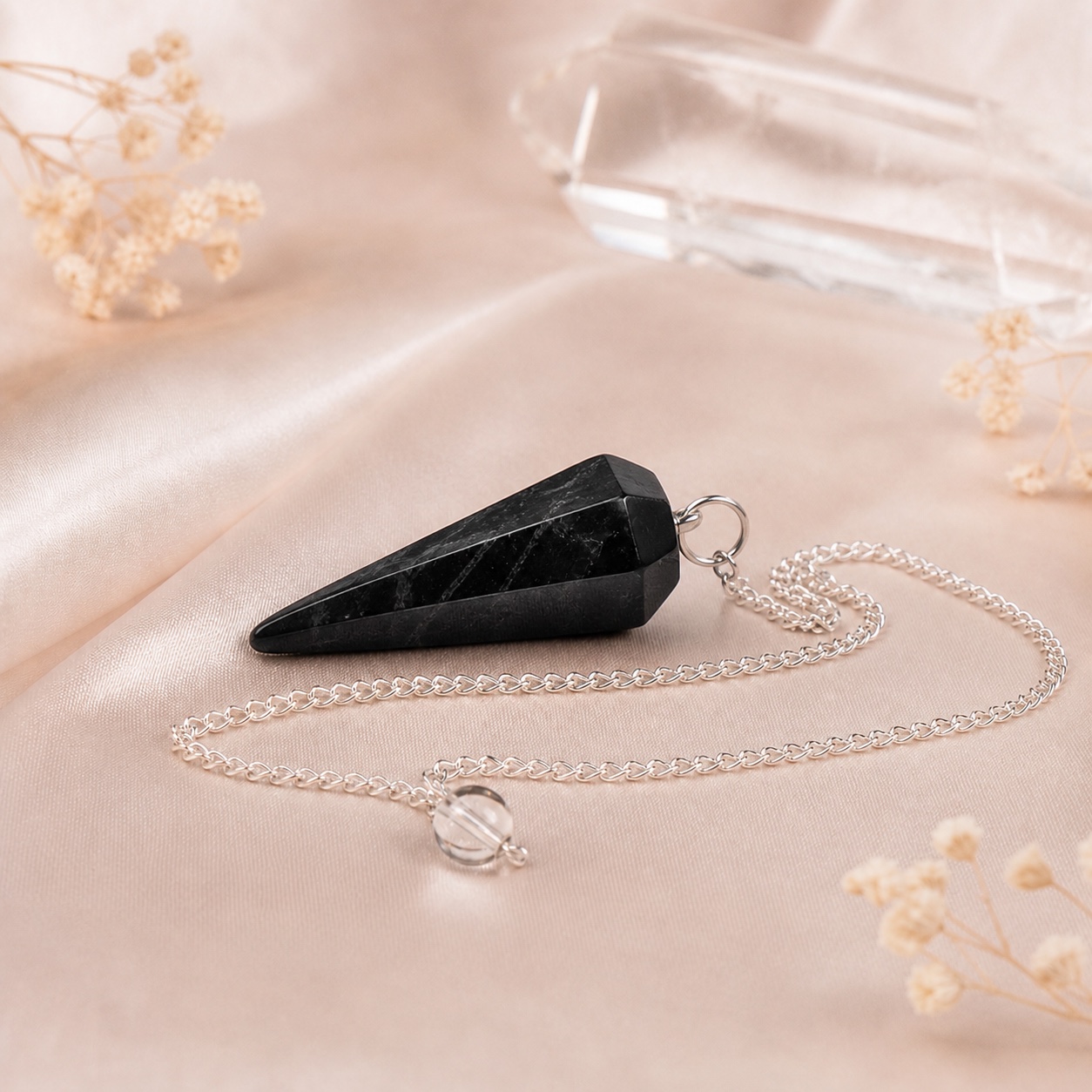 Création Essences Céleste en Tourmaline noire